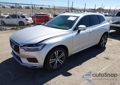2018 Volvo Xc60 T5 Momentum from USA, damaged, VIN LYV102RK8JB117611